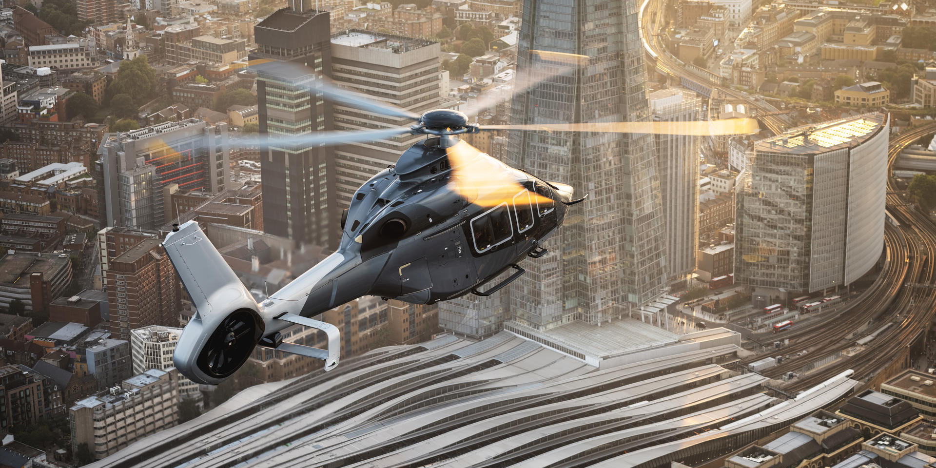 Airbus ACH160 in official main image